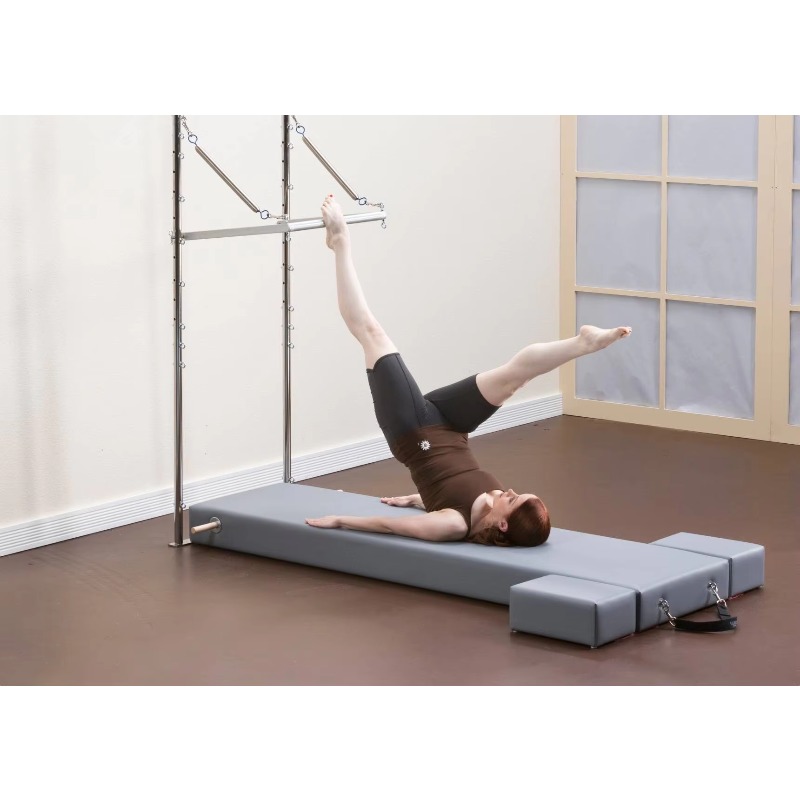 Yoga Health & Fitness Center - Lettino Pilates Commerciale Regolabile in Legno
